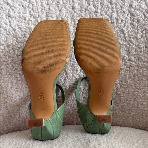 ZARA Sage Green Croc-Embossed Heels - Picture 6 of 9